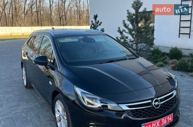 Універсал Opel Astra 2017 в Луцьку