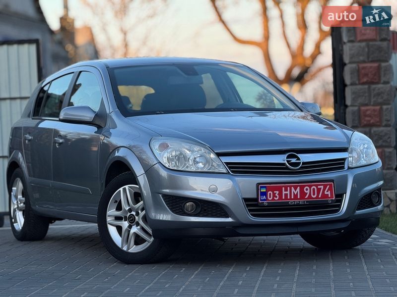 Opel Astra 2008