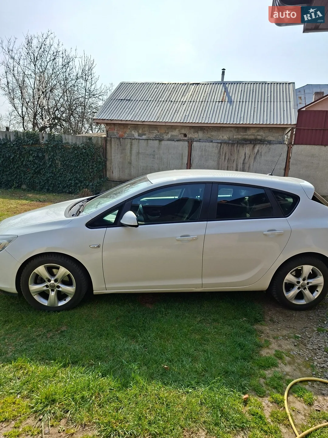 2010 Opel Astra - мініатюра 10