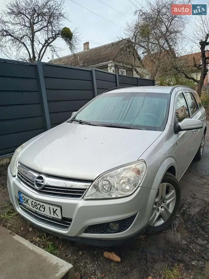 2010 Opel Astra - мініатюра 22