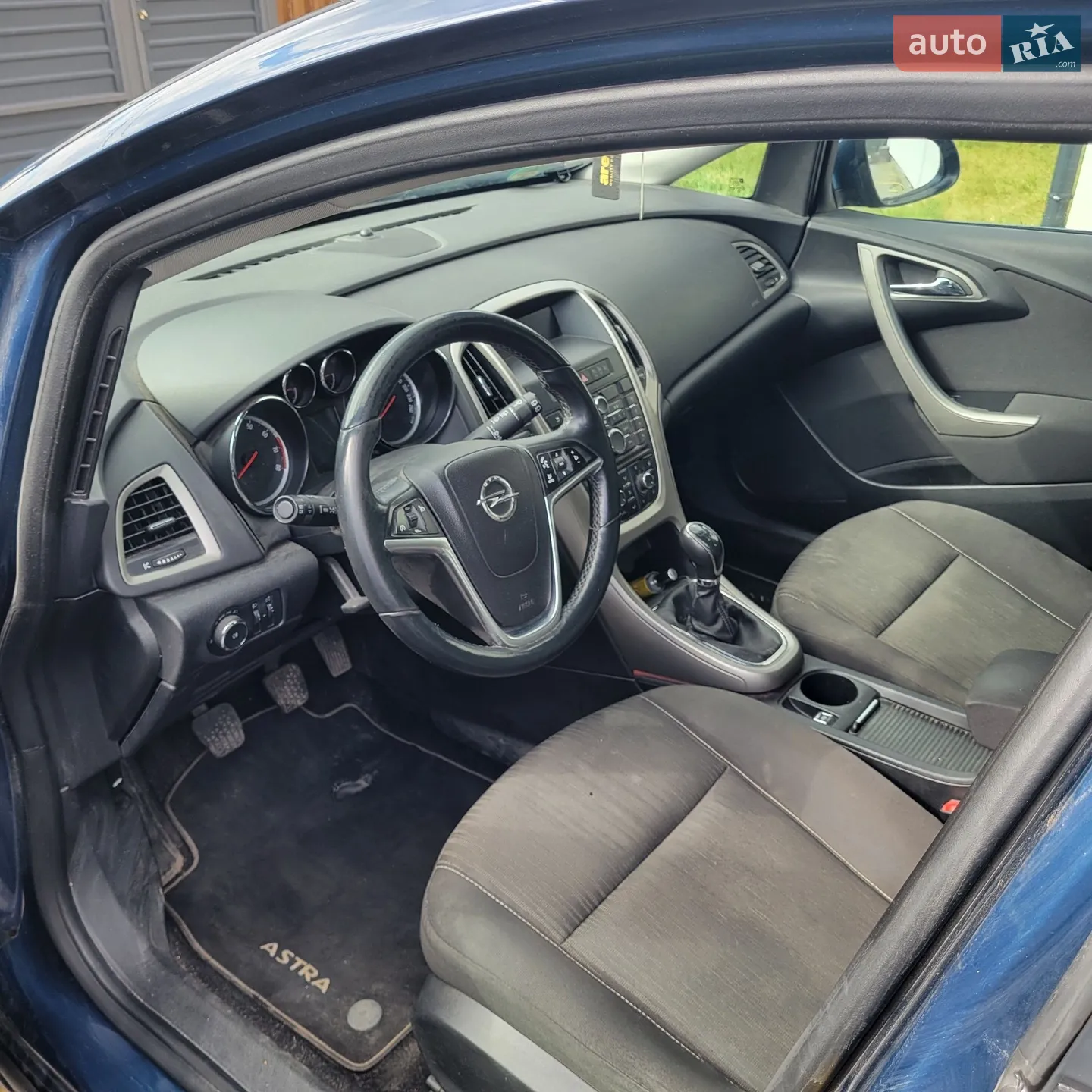 2011 Opel Astra - мініатюра 10