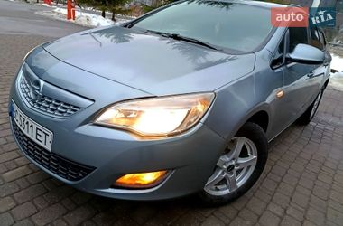 Универсал Opel Astra 2011 в Сколе