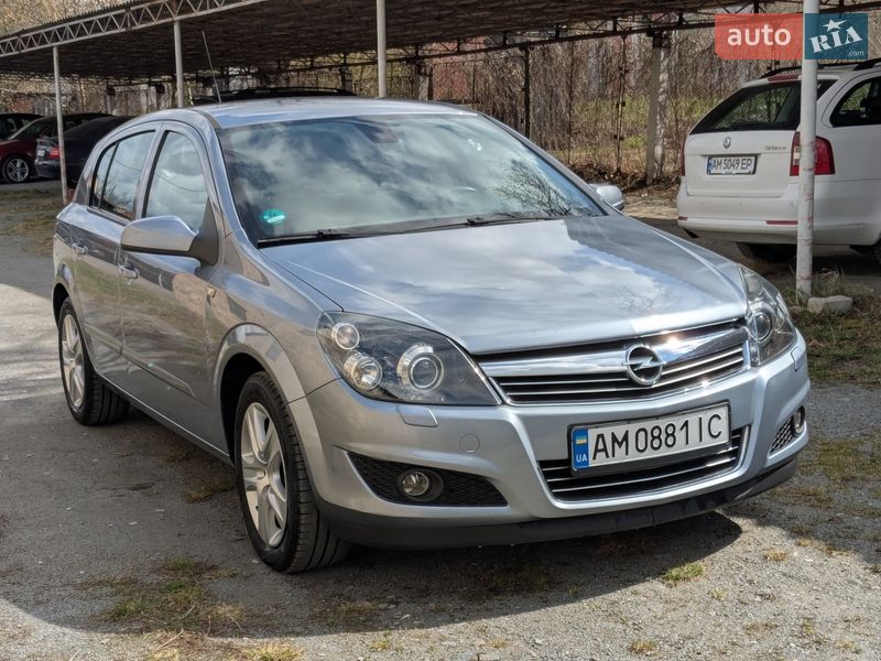 Opel Astra 2008