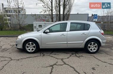 Хетчбек Opel Astra 2005 в Луцьку