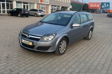 Універсал Opel Astra 2007 в Хусті