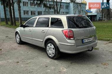 Универсал Opel Astra 2006 в Теофиполе