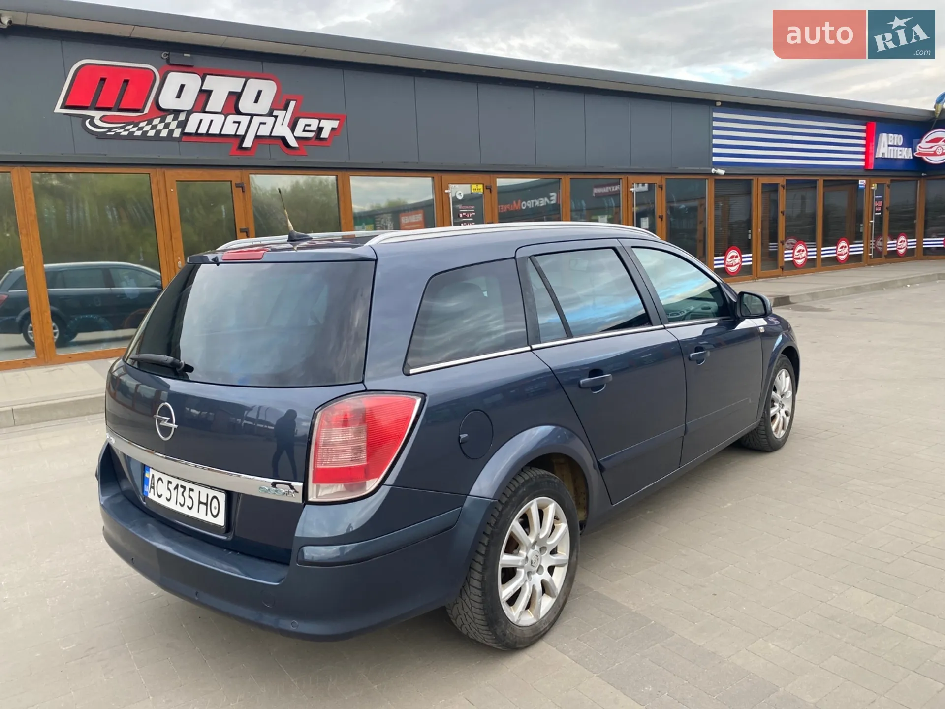 2010 Opel Astra - мініатюра 5