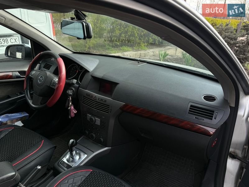 Хетчбек Opel Astra 2004 в Запоріжжі фото 6 Хетчбек Opel Astra 2004 в Запоріжжі
