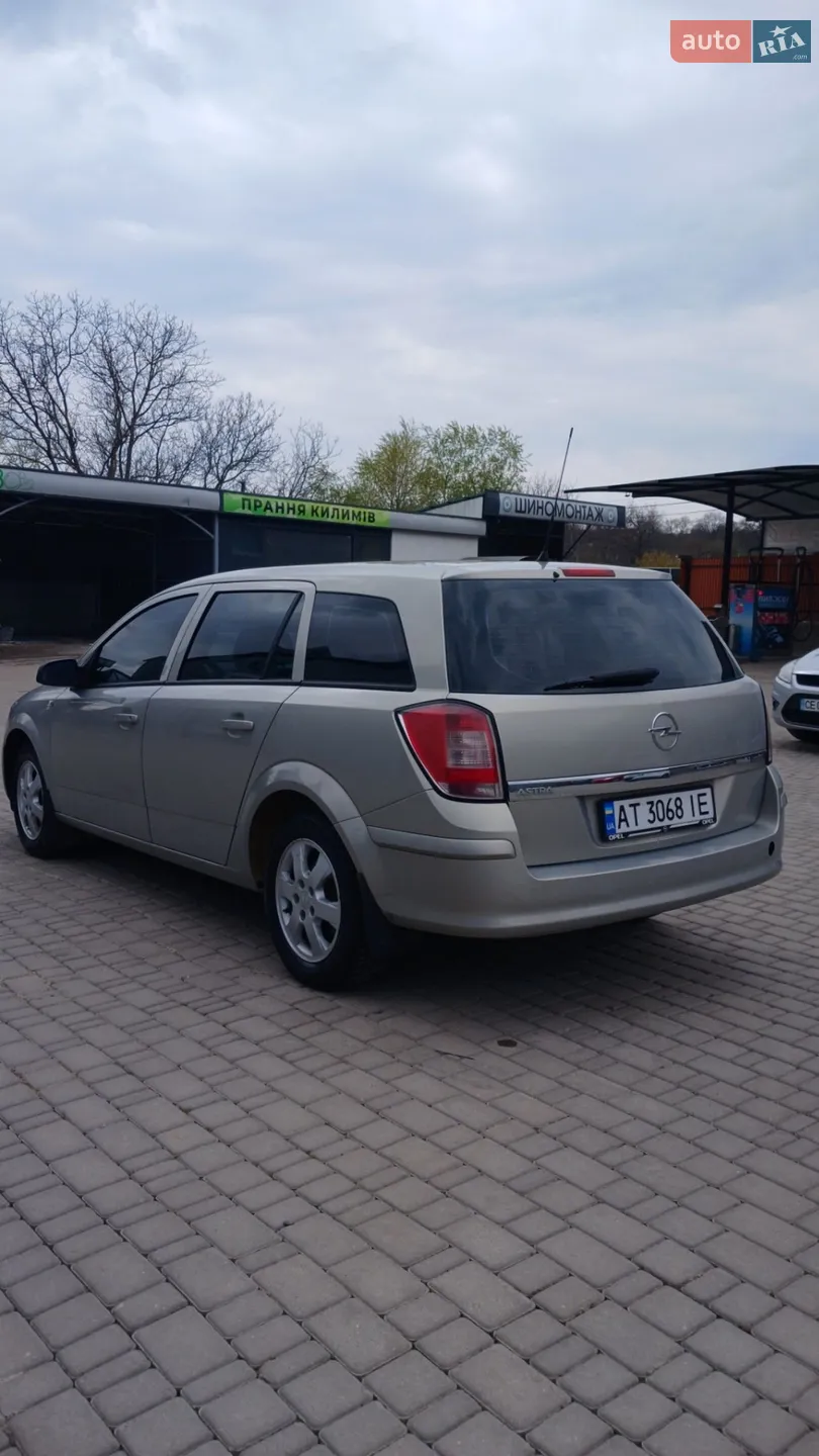 2011 Opel Astra - мініатюра 4