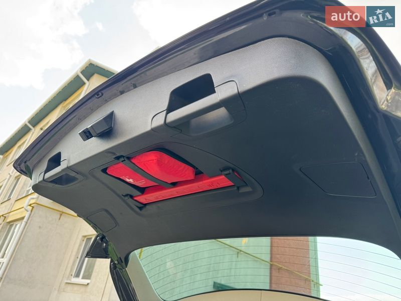 Универсал Opel Astra 2015 в Умани