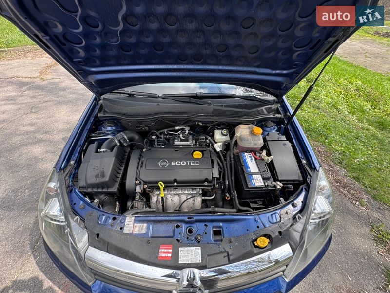 Універсал Opel Astra 2007 в Полтаві