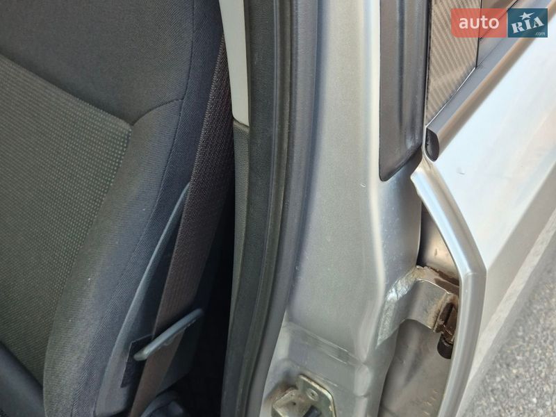 Седан Opel Astra 2011 в Харкові