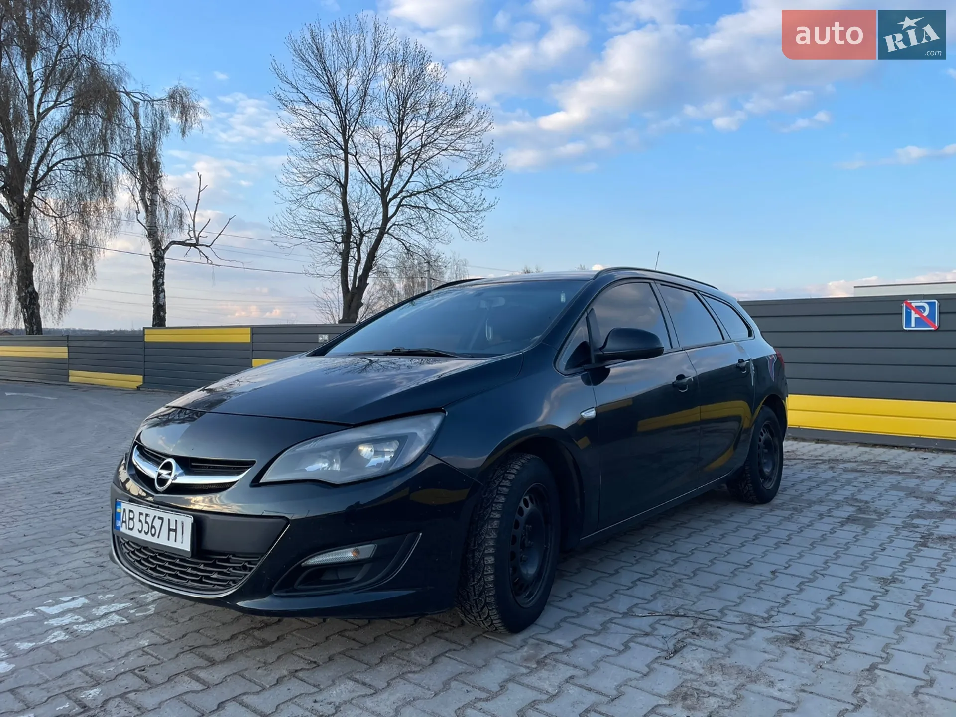 2014 Opel Astra - фото 1