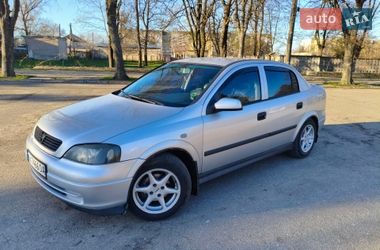 Седан Opel Astra 2003 в Лозовій