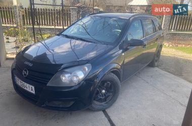 Універсал Opel Astra 2008 в Бурштині