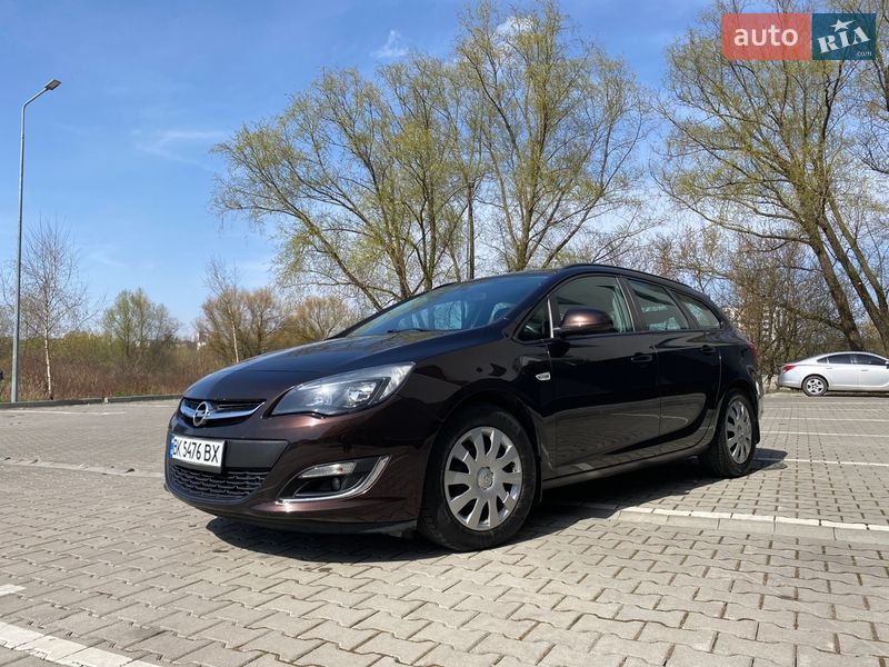 Opel Astra 2013 Opel Astra 2013