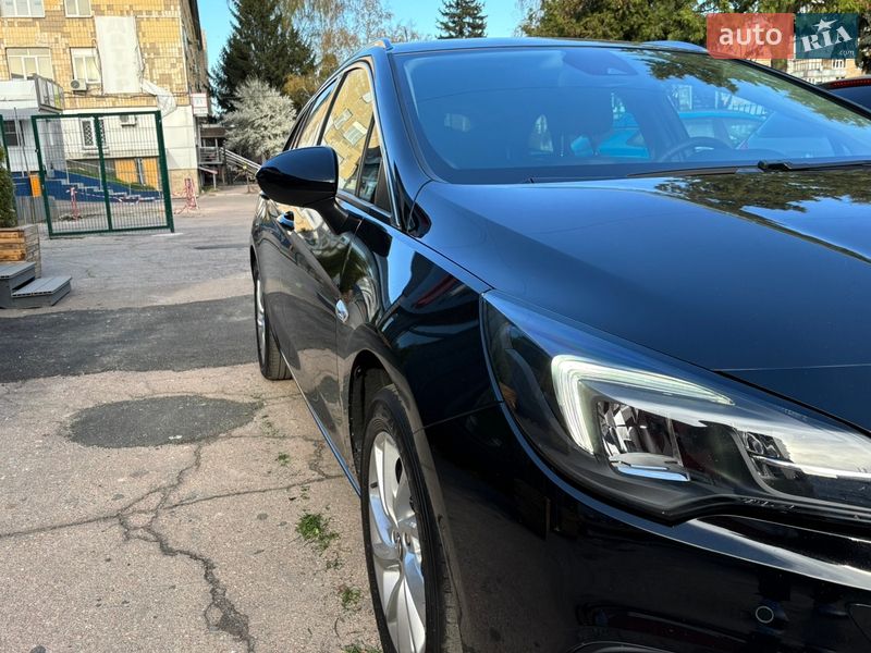 Универсал Opel Astra 2020 в Житомире
