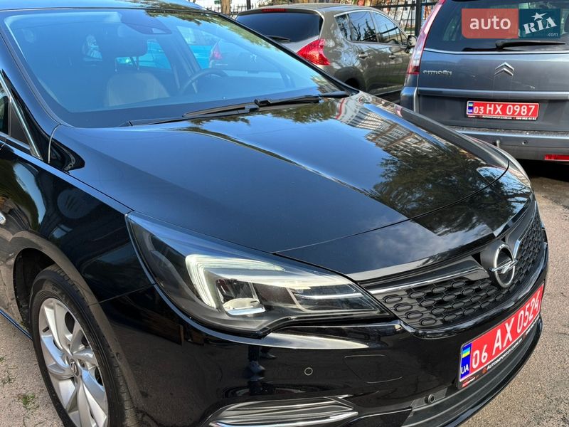Универсал Opel Astra 2020 в Житомире