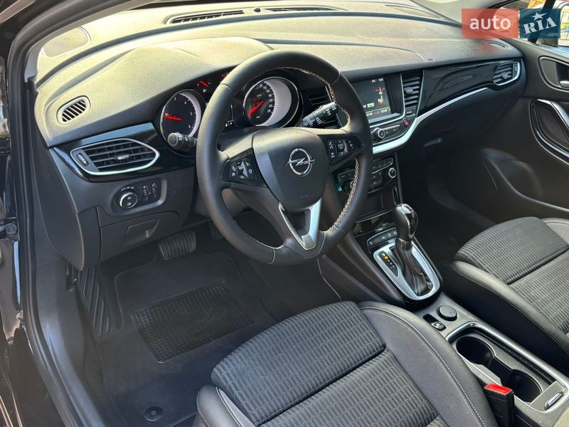 Универсал Opel Astra 2020 в Житомире