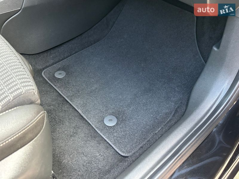 Универсал Opel Astra 2020 в Житомире