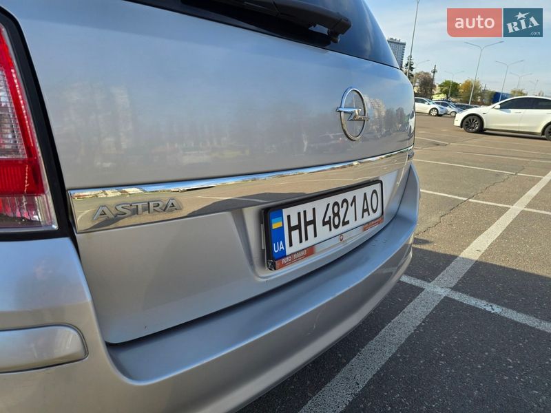 Универсал Opel Astra 2009 в Одессе