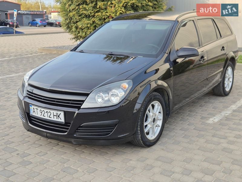 Универсал Opel Astra 2006 в Ивано-Франковске