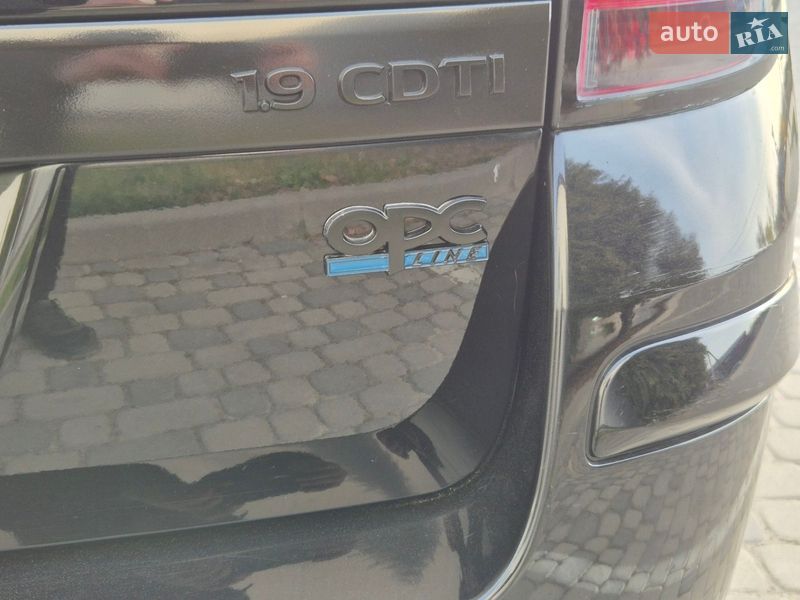 Универсал Opel Astra 2006 в Ивано-Франковске