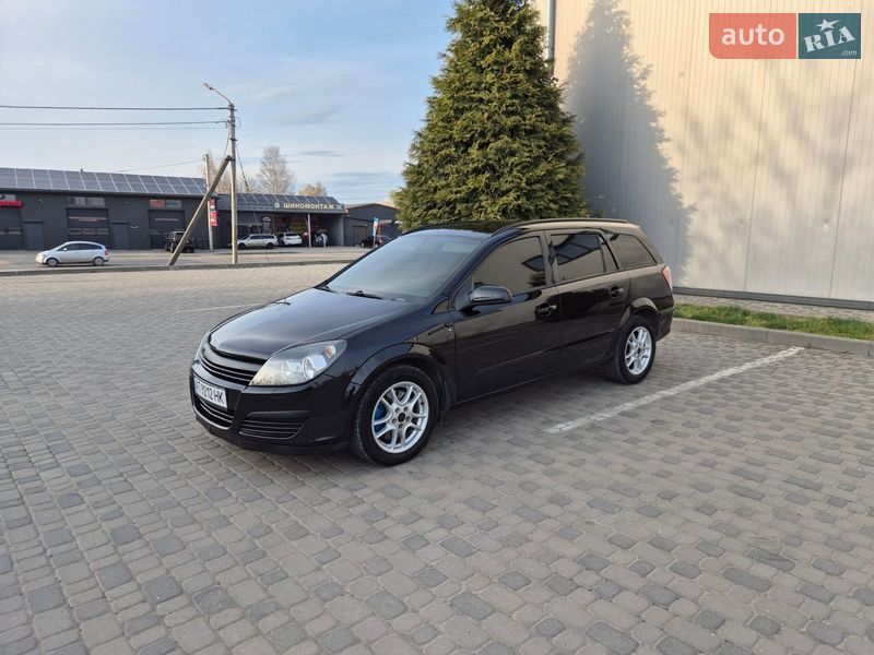 Универсал Opel Astra 2006 в Ивано-Франковске