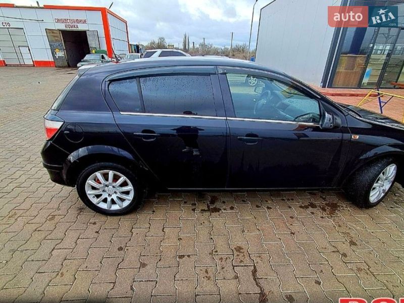 Хетчбек Opel Astra 2005 в Болграді