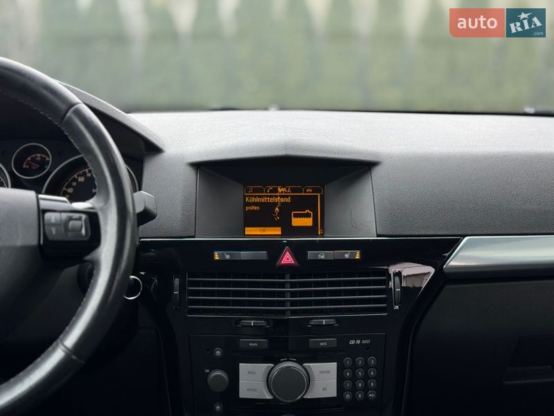 Универсал Opel Astra 2009 в Дубно