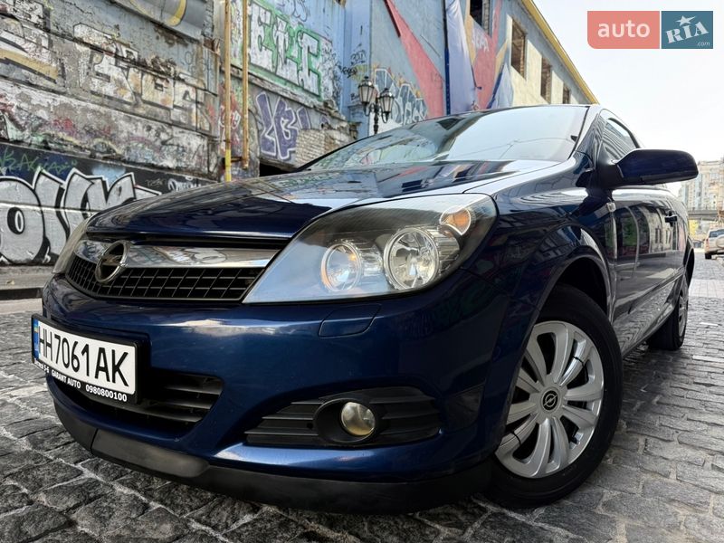 Купе Opel Astra 2008 в Одессе