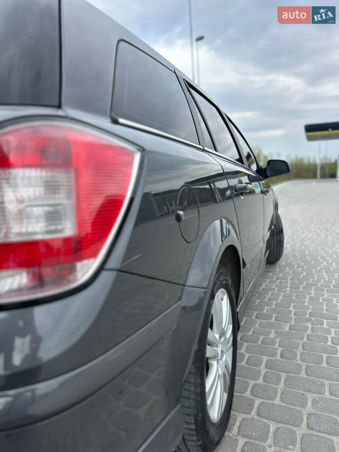 2010 Opel Astra - мініатюра 8