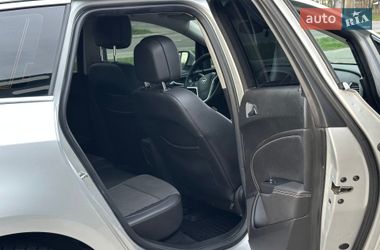 Універсал Opel Astra 2012 в Львові