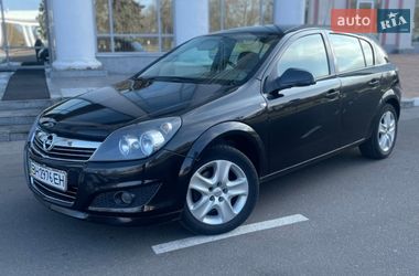 Хэтчбек Opel Astra 2012 в Одессе