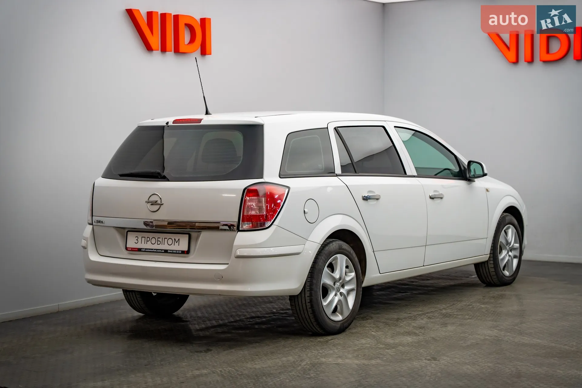 2012 Opel Astra - мініатюра 2