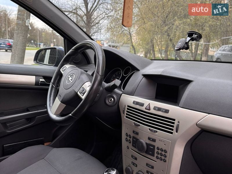 Універсал Opel Astra 2007 в Кам'янець-Подільському