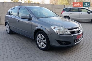 Хэтчбек Opel Astra 2008 в Луцке