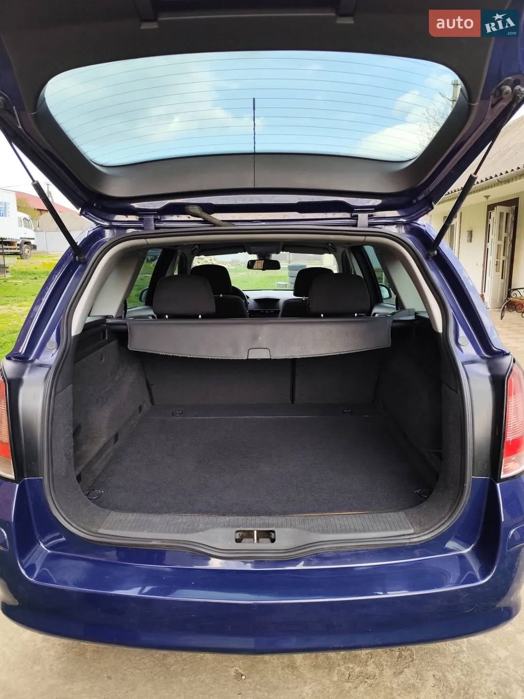 2010 Opel Astra - мініатюра 17