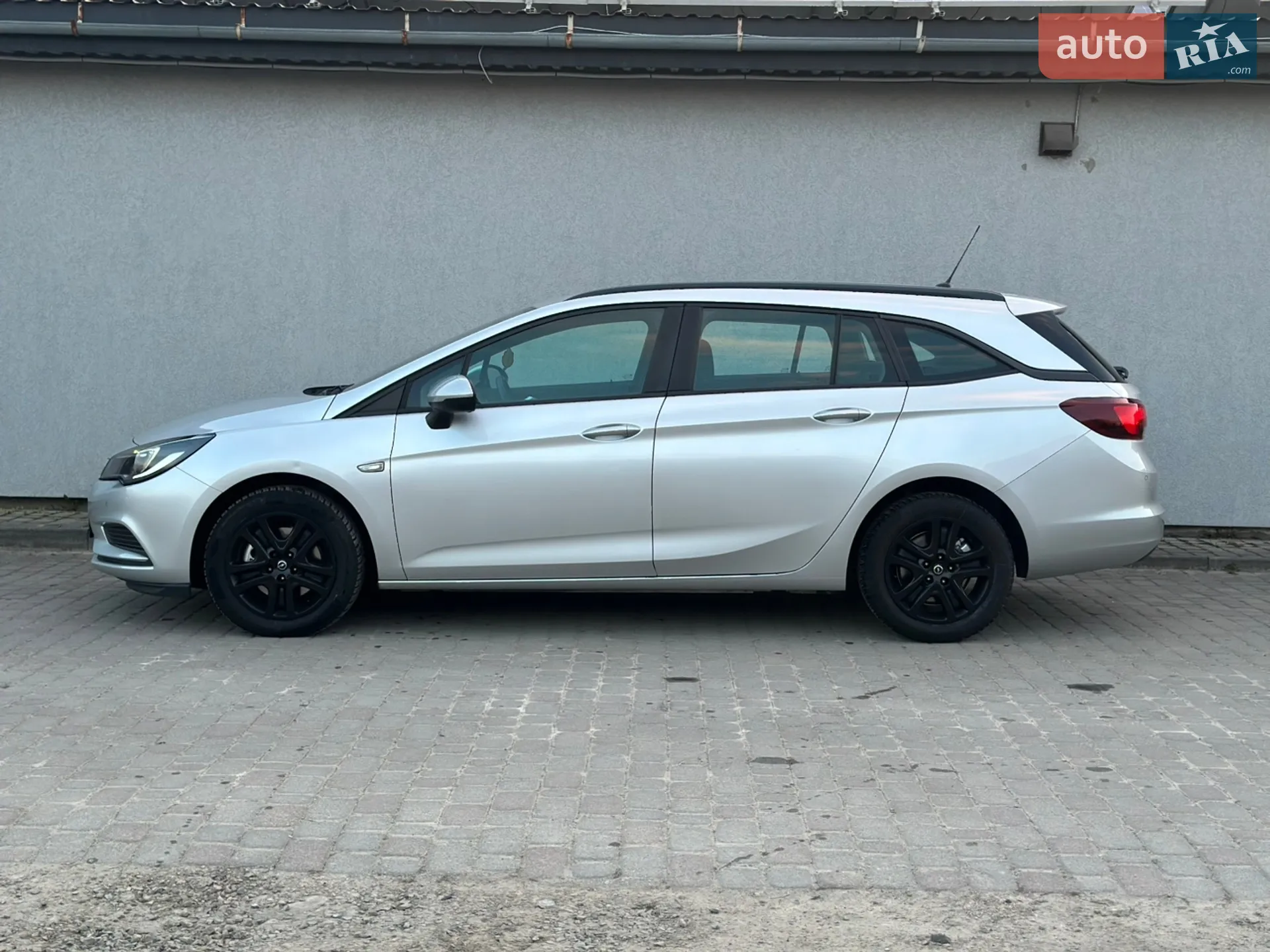 2017 Opel Astra - мініатюра 11