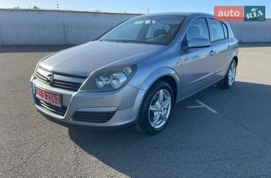 Хэтчбек Opel Astra 2004 в Киеве