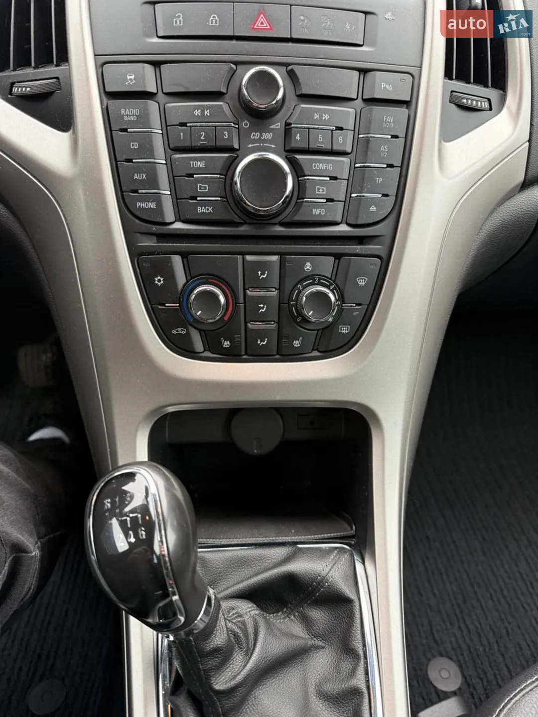 2012 Opel Astra - мініатюра 8