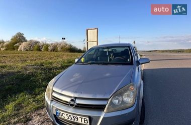 Хетчбек Opel Astra 2004 в Львові