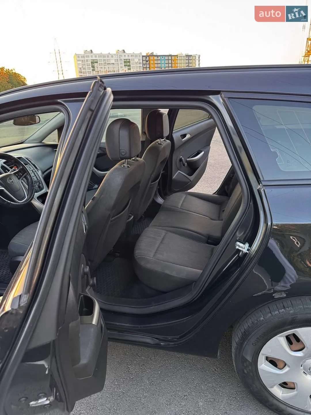 2011 Opel Astra - мініатюра 16