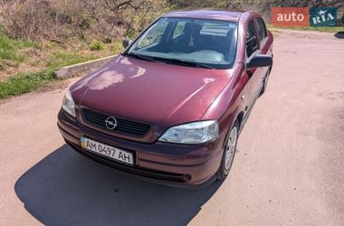 Седан Opel Astra 2006 в Житомирі