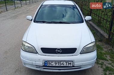 Хэтчбек Opel Astra 2001 в Пустомытах