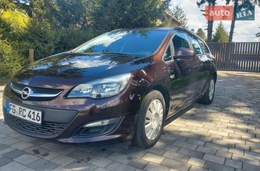 Универсал Opel Astra 2012 в Староконстантинове