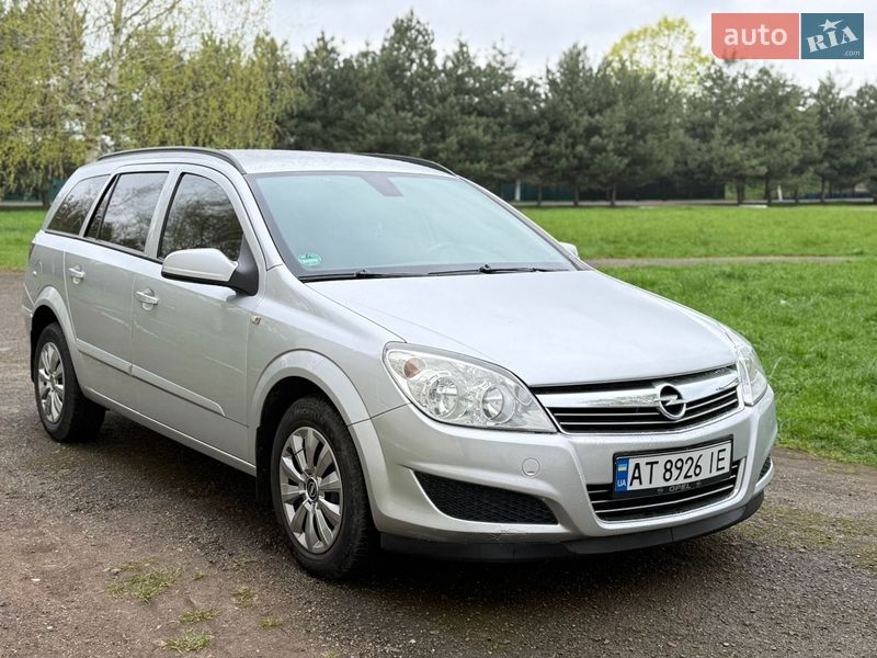 Opel Astra 2008
