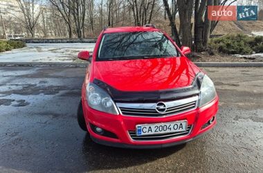 Хэтчбек Opel Astra 2012 в Черкассах