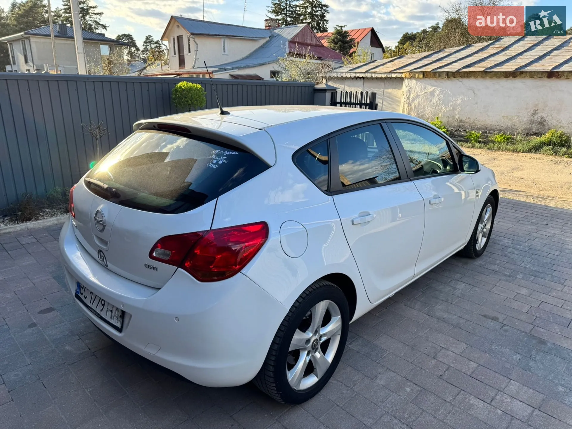 2012 Opel Astra - мініатюра 5