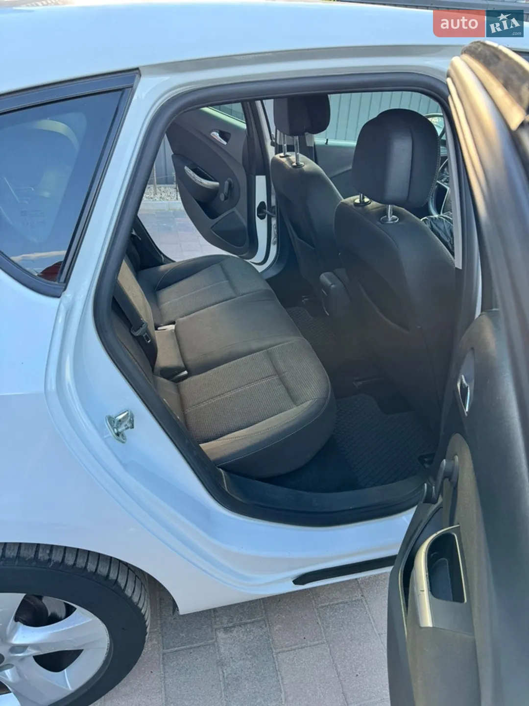 2012 Opel Astra - мініатюра 9